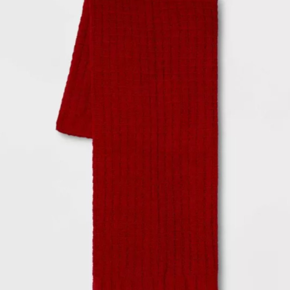 Red Chenille Throw Blanket - Picture 5 of 6